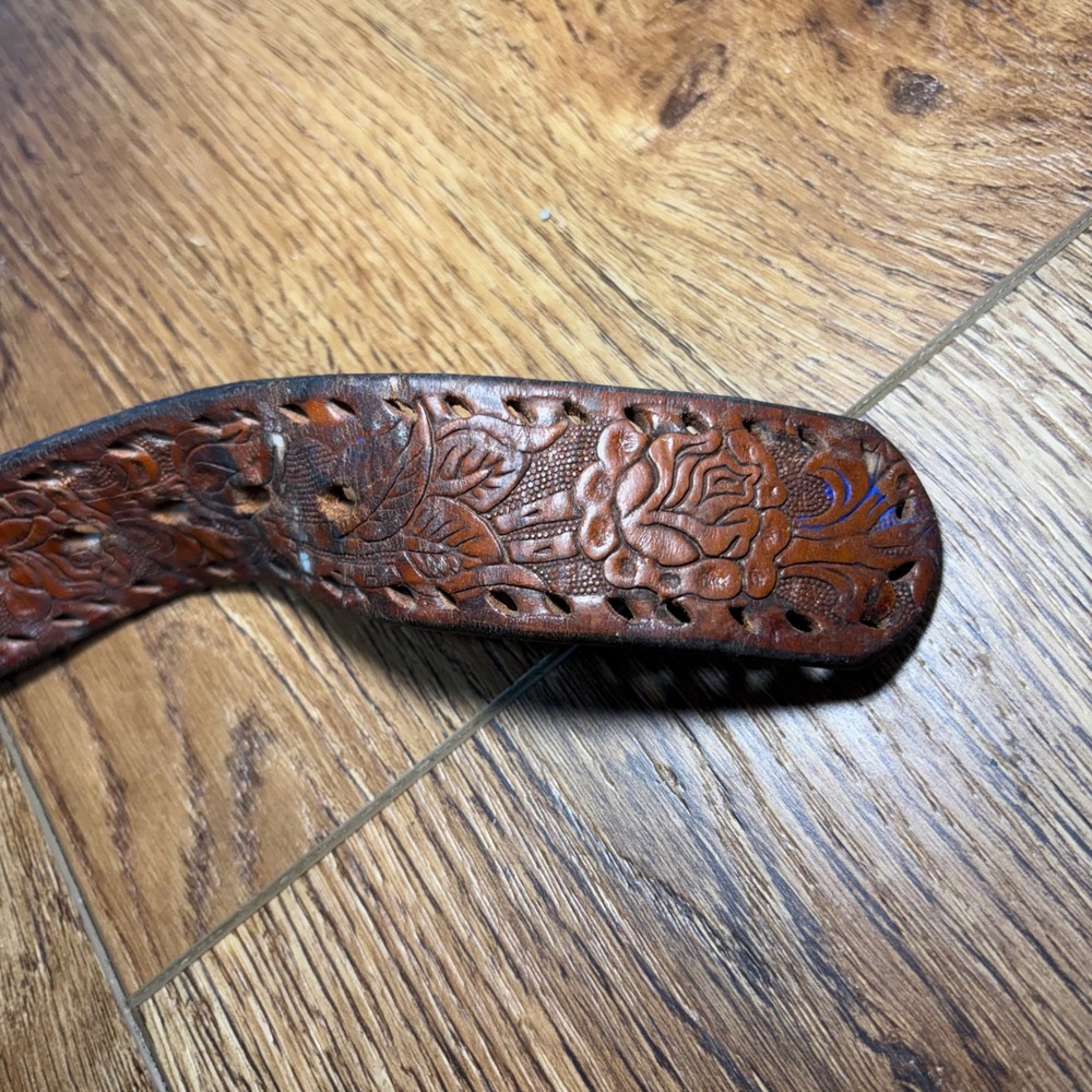VTG 1985 High Mesa Texas Bronze Buckle Tooled Engraved Leather Kids Belt Floral - Picture 7 of 9